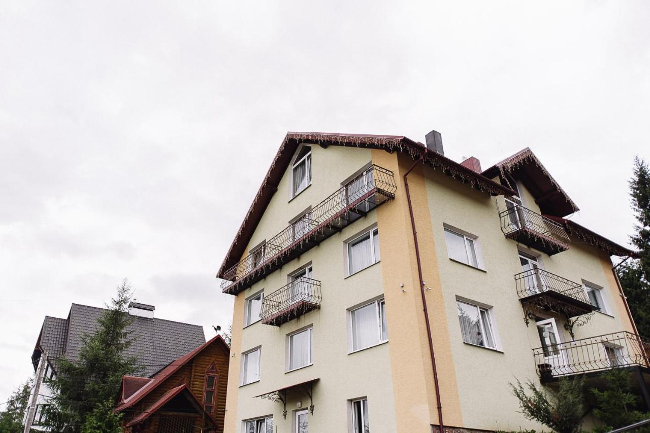 Toga Hotel Yablunytsya Bagian luar foto