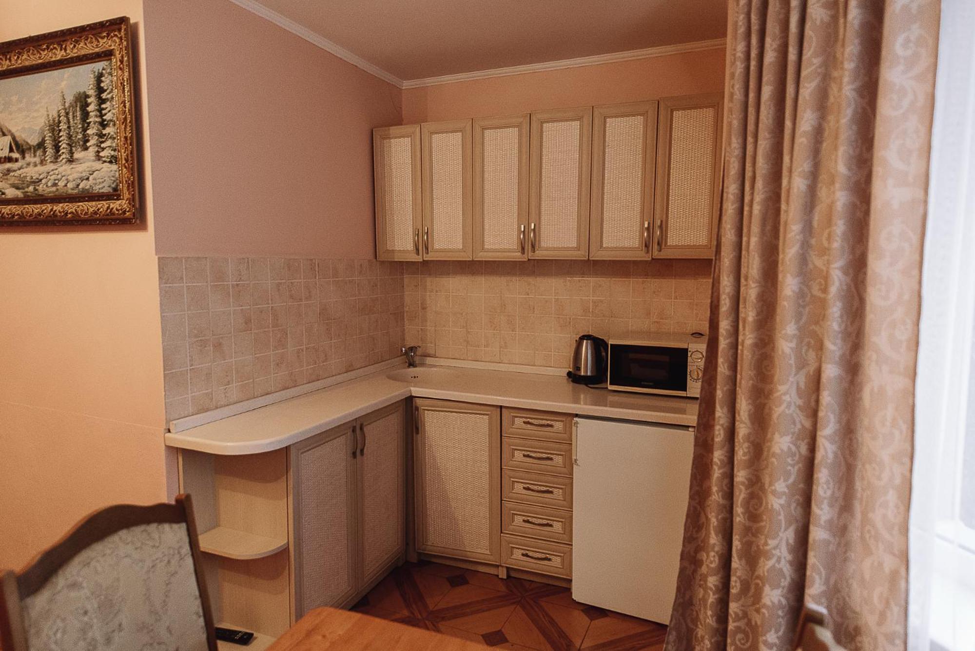 Toga Hotel Yablunytsya Bagian luar foto